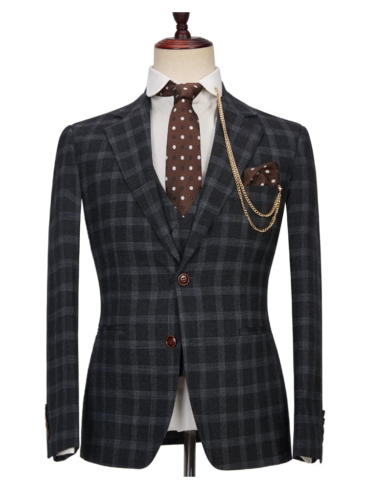 Gorgeous Three-Piece Men Suit Notch Lapel Prom Outfit for Men main image 0
